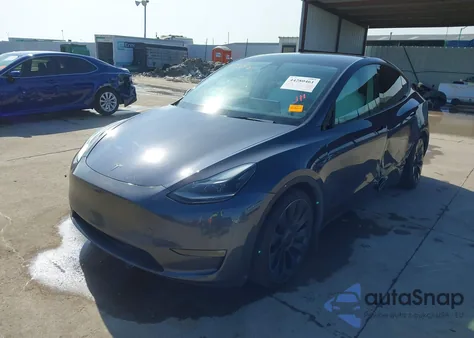 2021 Tesla Model Y Performance Dual Motor All-Wheel Drive from USA, damaged, VIN 5YJYGDEF8MF271625